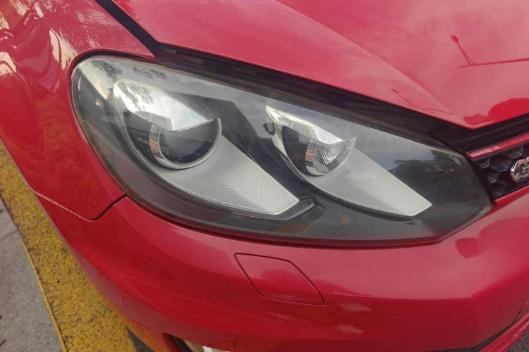 Used Volkswagen Golf GTI 2011 2.0 TSI GTI Right Front Headlight