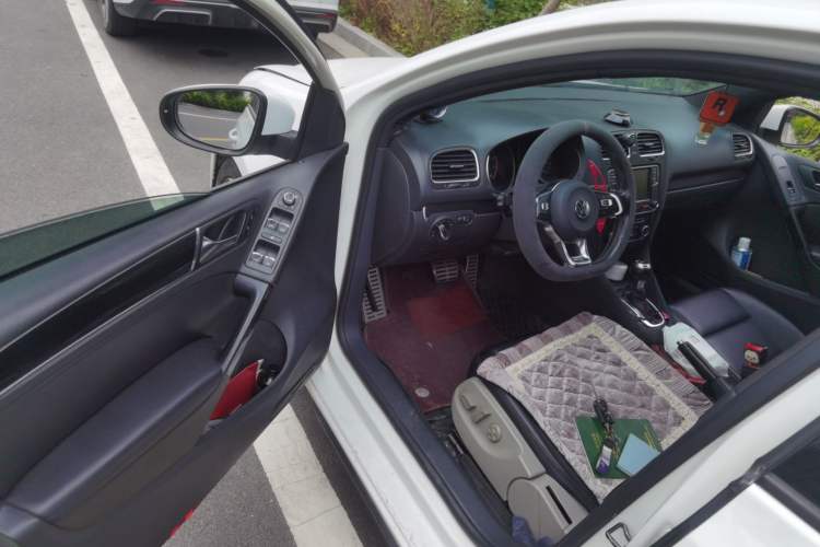 Used Volkswagen Golf GTI 2011 2.0 TSI GTI Driver Seat