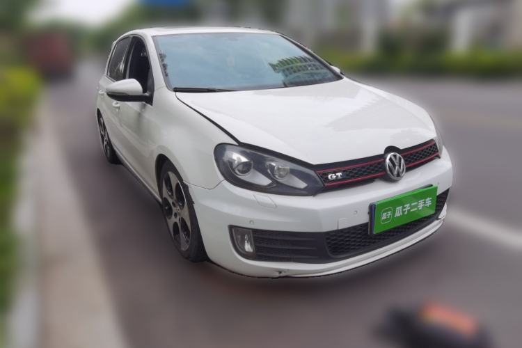 Used Volkswagen Golf GTI 2011 2.0 TSI GTI Front Right 45 Deg