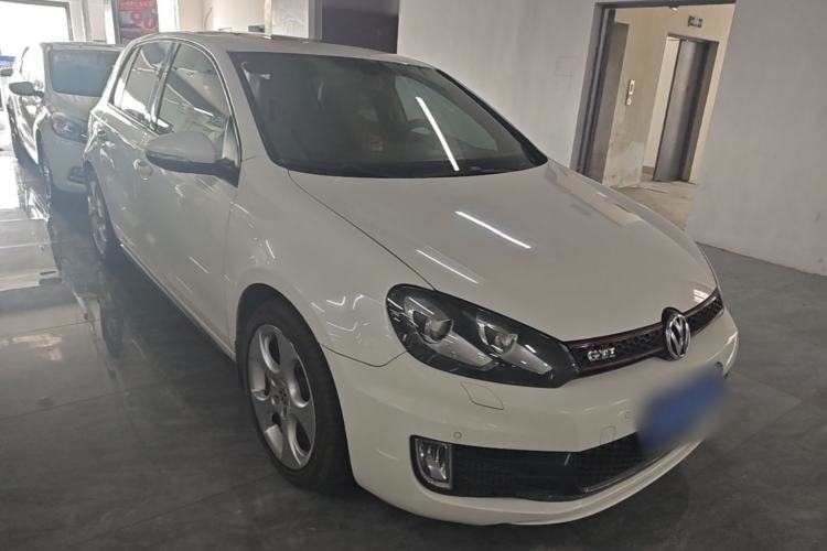 Used Volkswagen Golf GTI 2011 2.0 TSI GTI Front Right 45 Deg