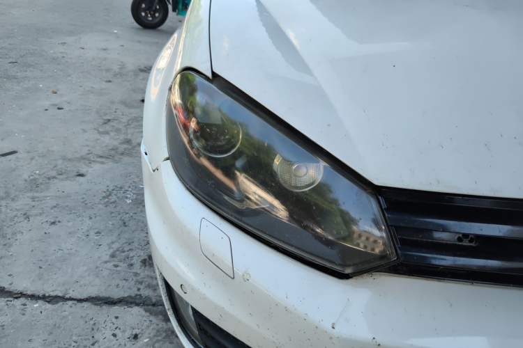 Used Volkswagen Golf GTI 2011 2.0 TSI GTI Right Front Headlight