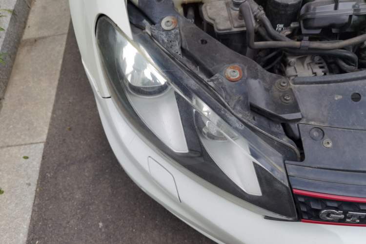 Used Volkswagen Golf GTI 2011 2.0 TSI GTI Right Front Headlight