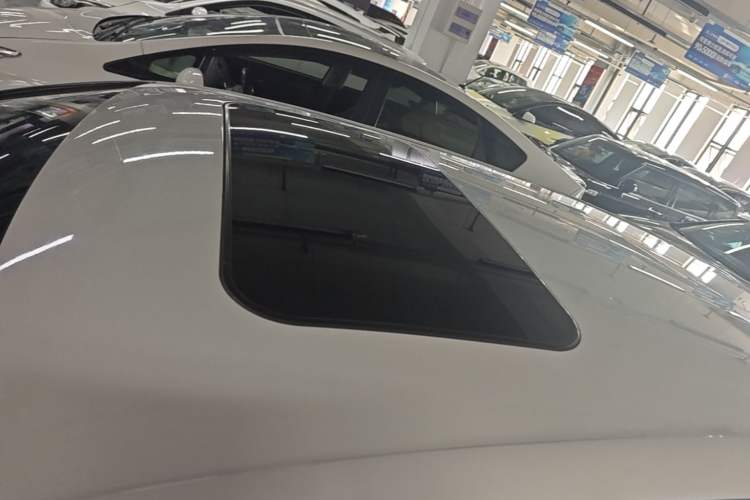 Used Volkswagen Golf GTI 2011 2.0 TSI GTI Roof