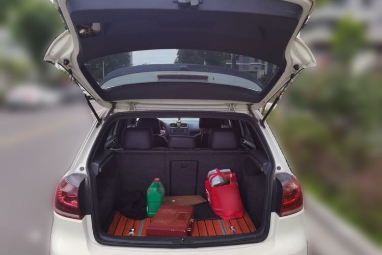Used Volkswagen Golf GTI 2011 2.0 TSI GTI Trunk