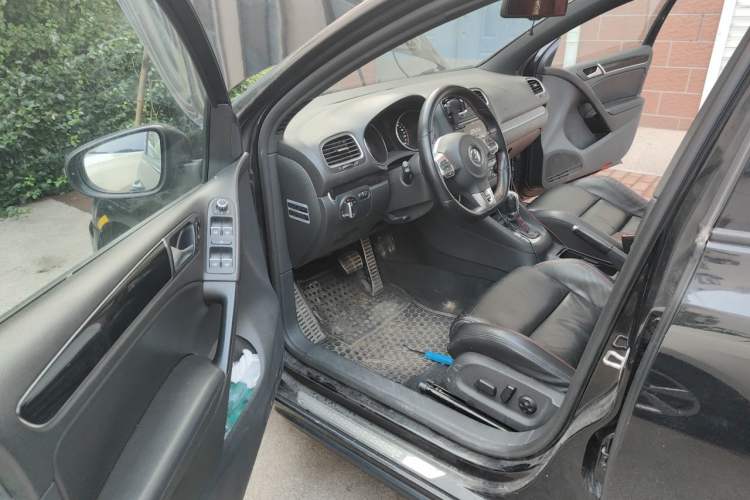 Used Volkswagen Golf GTI 2012 2.0 TSI GTI Driver Seat