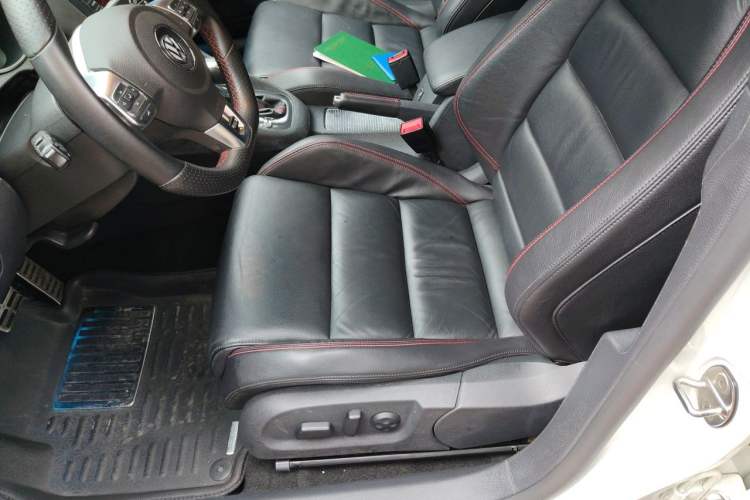 Used Volkswagen Golf GTI 2012 2.0 TSI GTI Driver Seat
