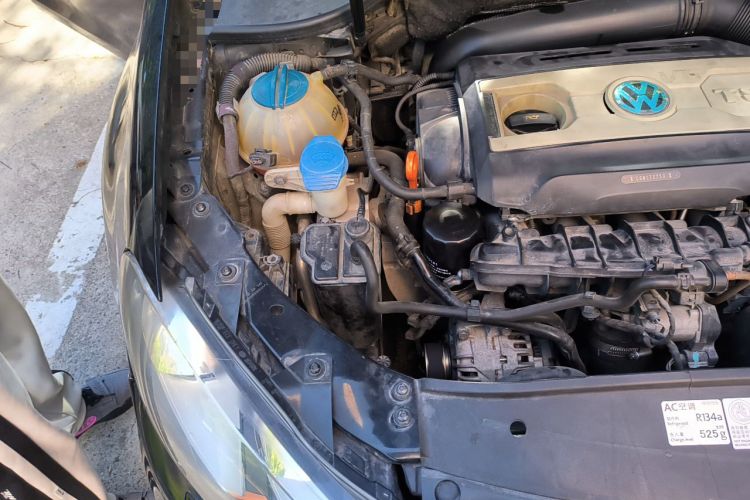 Used Volkswagen Golf GTI 2012 2.0 TSI GTI Engine Bay Right