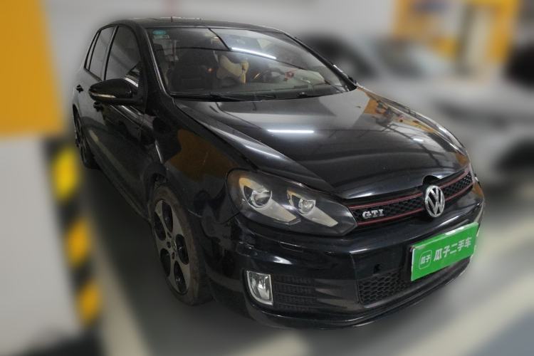 Used Volkswagen Golf GTI 2012 2.0 TSI GTI Front Right 45 Deg