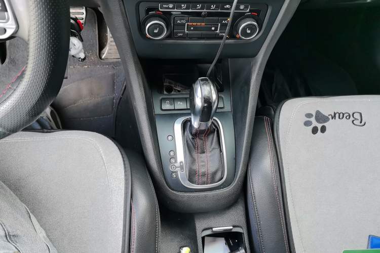 Used Volkswagen Golf GTI 2012 2.0 TSI GTI Gear Lever