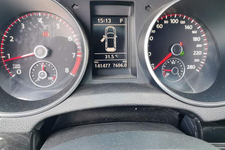 Used Volkswagen Golf GTI 2012 2.0 TSI GTI Odometer Close Up