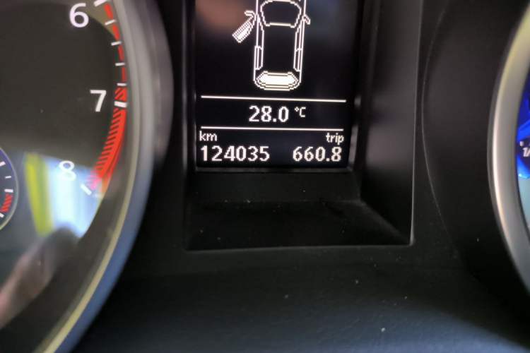 Used Volkswagen Golf GTI 2012 2.0 TSI GTI Odometer Close Up