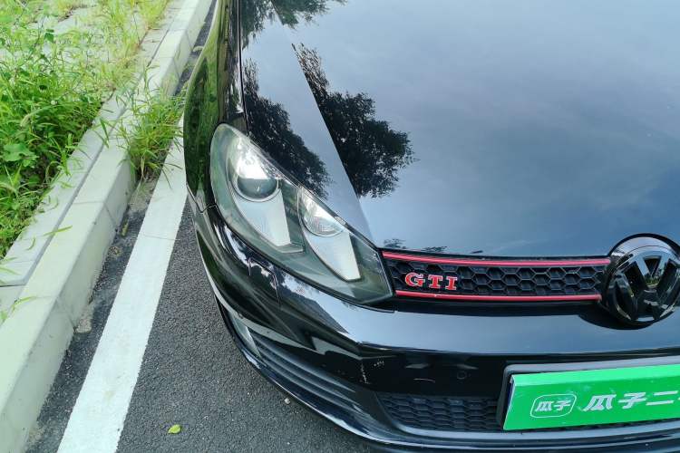 Used Volkswagen Golf GTI 2012 2.0 TSI GTI Right Front Headlight