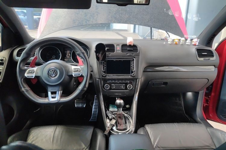 Used Volkswagen Golf GTI 2012 2.0 TSI GTI Center Console