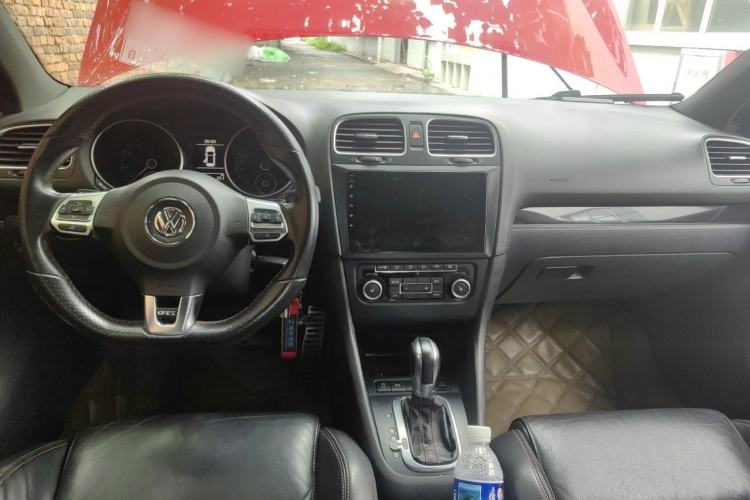 Used Volkswagen Golf GTI 2012 2.0 TSI GTI Center Console