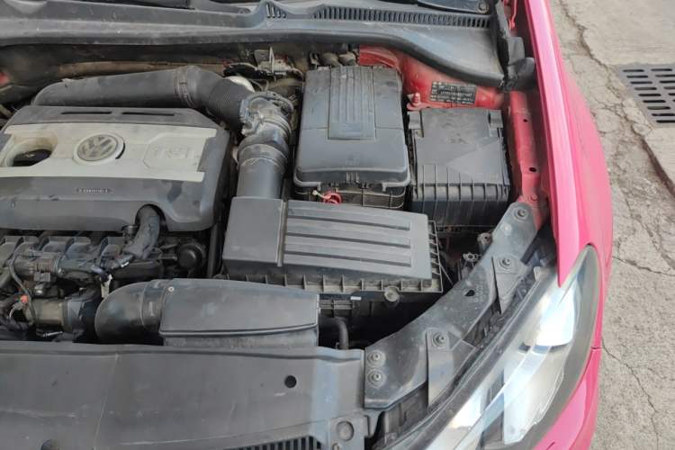 Used Volkswagen Golf GTI 2012 2.0 TSI GTI Engine Bay Left