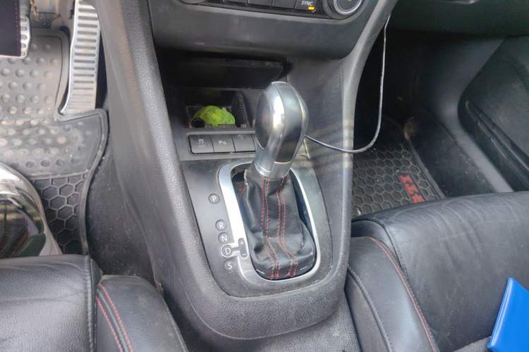 Used Volkswagen Golf GTI 2012 2.0 TSI GTI Gear Lever