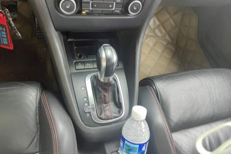 Used Volkswagen Golf GTI 2012 2.0 TSI GTI Gear Lever