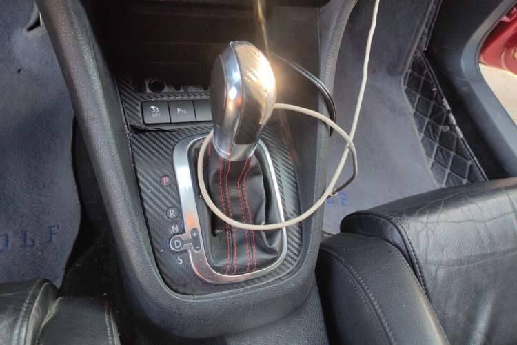 Used Volkswagen Golf GTI 2012 2.0 TSI GTI Gear Lever