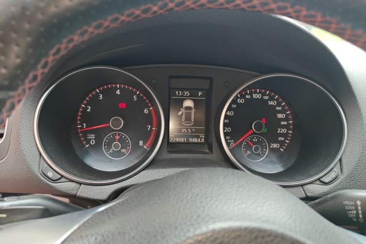 Used Volkswagen Golf GTI 2012 2.0 TSI GTI Instrument Cluster