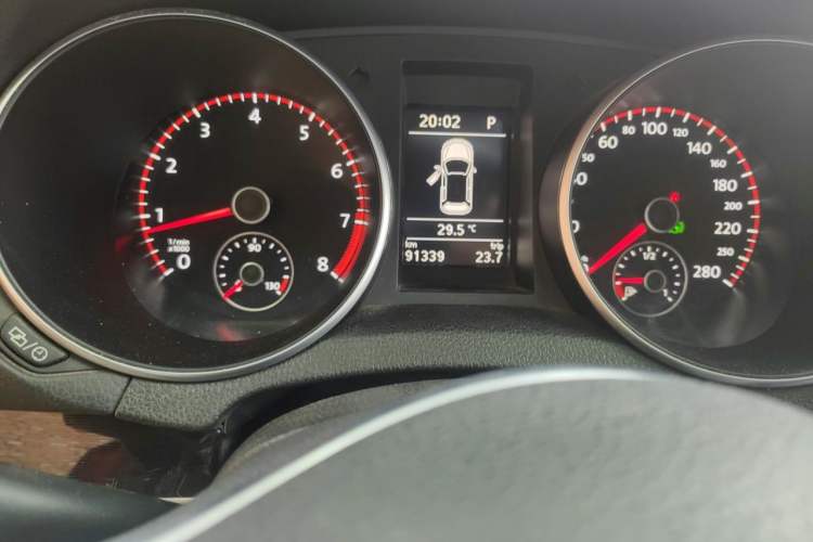Used Volkswagen Golf GTI 2012 2.0 TSI GTI Odometer Close Up