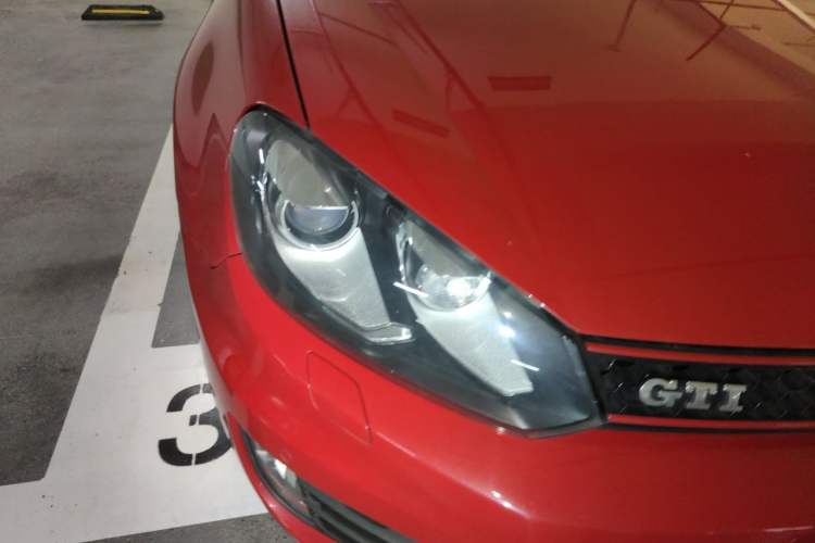 Used Volkswagen Golf GTI 2012 2.0 TSI GTI Right Front Headlight