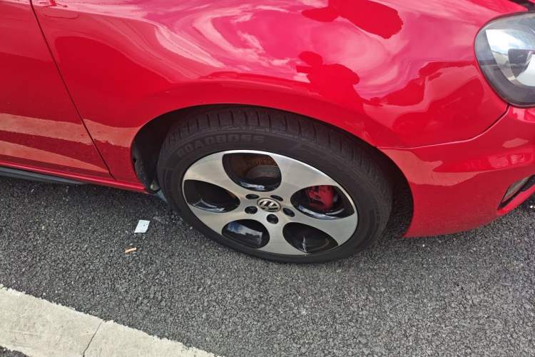 Used Volkswagen Golf GTI 2012 2.0 TSI GTI Right Front Wheel Hub