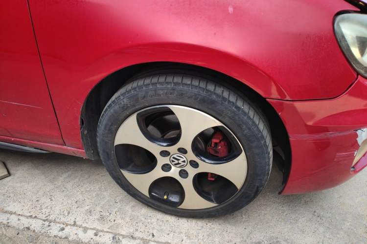 Used Volkswagen Golf GTI 2012 2.0 TSI GTI Right Front Wheel Hub