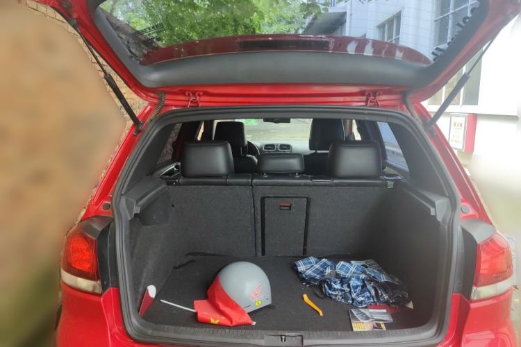 Used Volkswagen Golf GTI 2012 2.0 TSI GTI Trunk