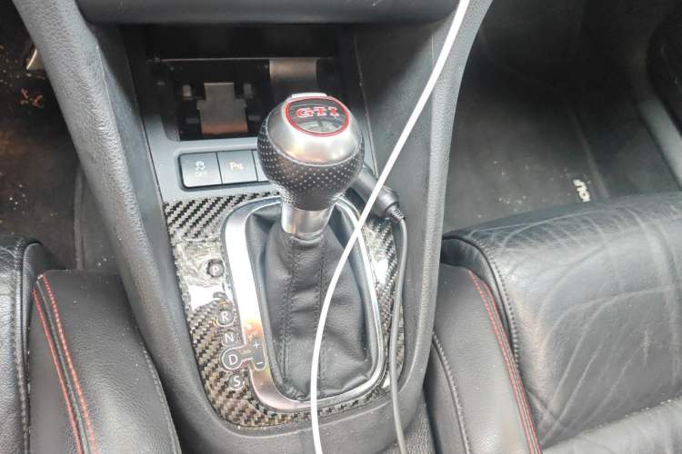 Used Volkswagen Golf GTI 2012 2.0 TSI GTI Gear Lever