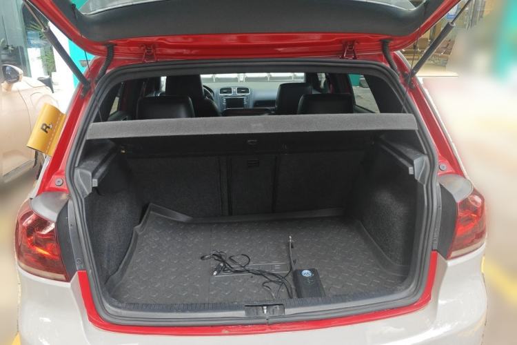 Used Volkswagen Golf GTI 2012 2.0 TSI GTI Trunk