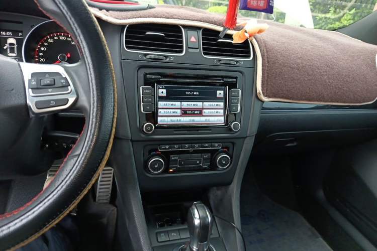 Used Volkswagen Golf GTI 2012 2.0 TSI GTI Audio And AC Panel