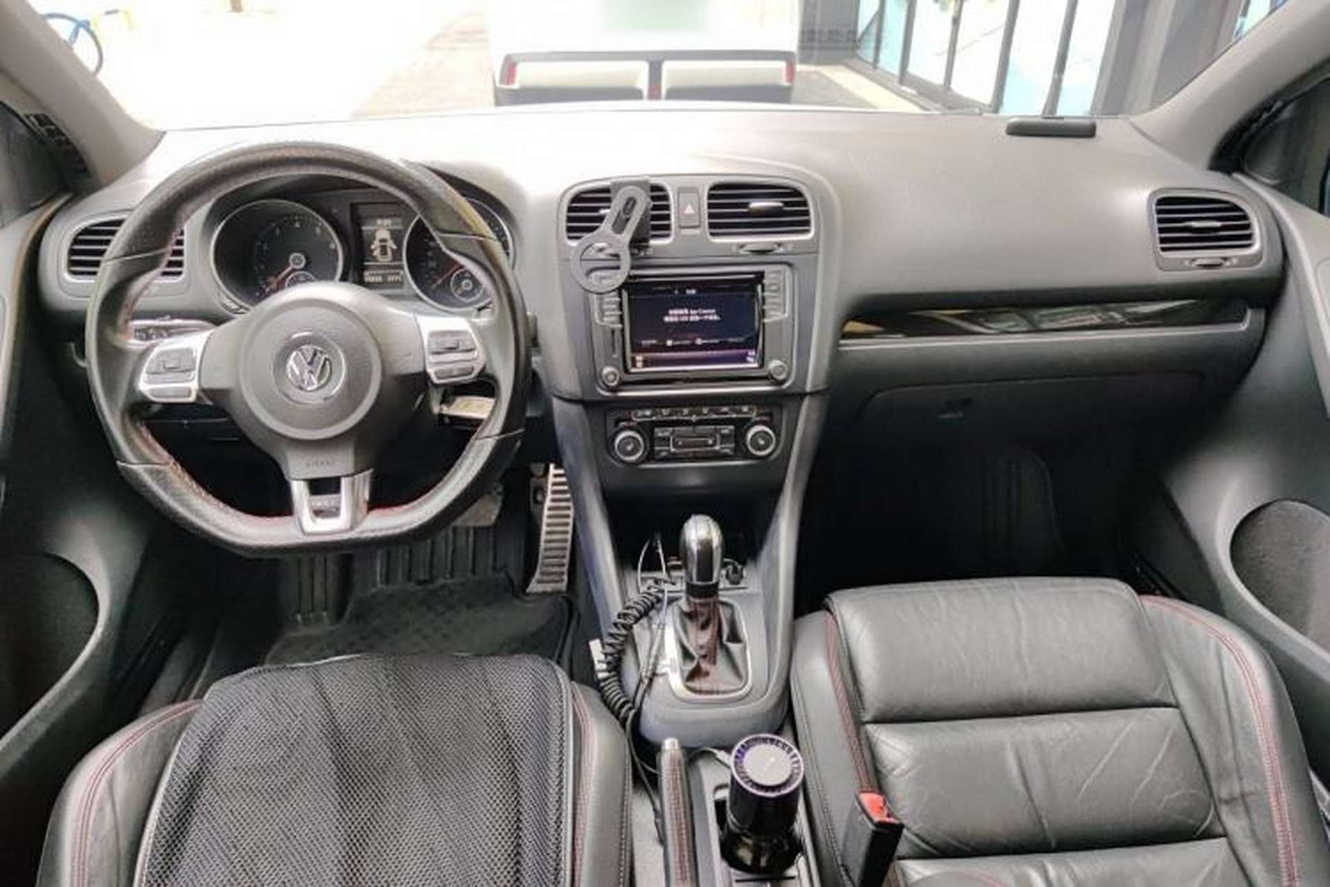 Used Volkswagen Golf GTI 2012 2.0 TSI GTI Center Console