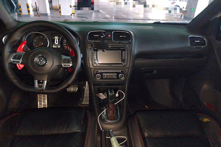 Used Volkswagen Golf GTI 2012 2.0 TSI GTI Center Console
