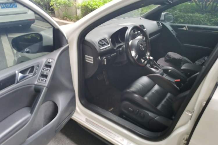 Used Volkswagen Golf GTI 2012 2.0 TSI GTI Driver Seat