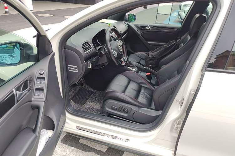 Used Volkswagen Golf GTI 2012 2.0 TSI GTI Driver Seat