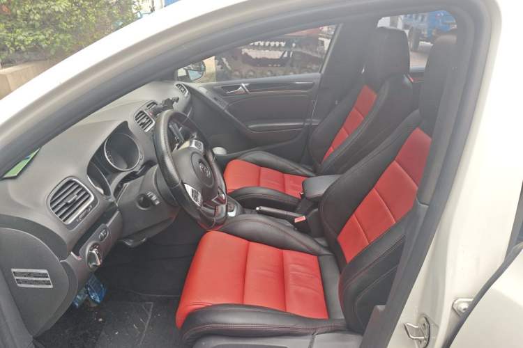 Used Volkswagen Golf GTI 2012 2.0 TSI GTI Driver Seat