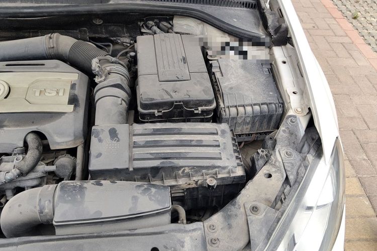 Used Volkswagen Golf GTI 2012 2.0 TSI GTI Engine Bay Left