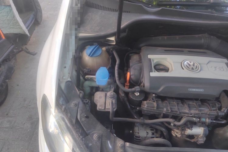 Used Volkswagen Golf GTI 2012 2.0 TSI GTI Engine Bay Right