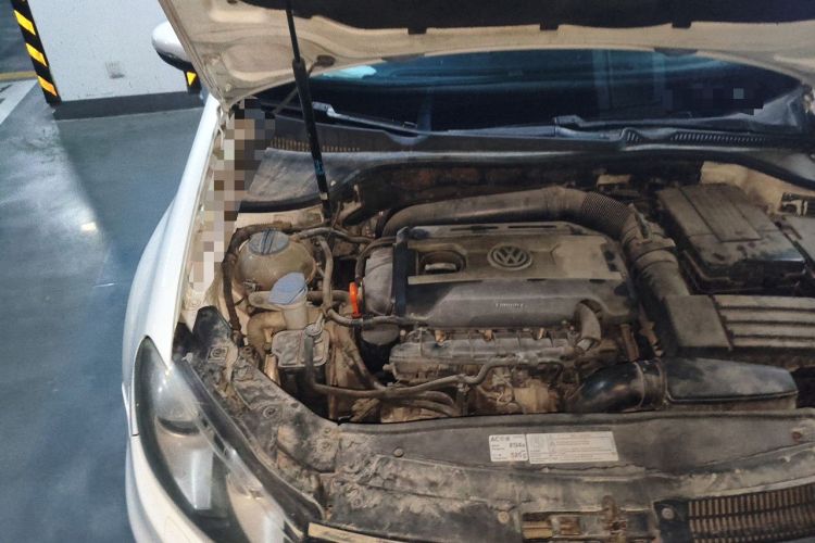 Used Volkswagen Golf GTI 2012 2.0 TSI GTI Engine Bay Right