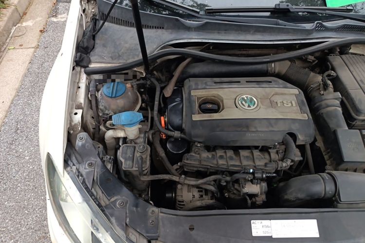 Used Volkswagen Golf GTI 2012 2.0 TSI GTI Engine Bay Right