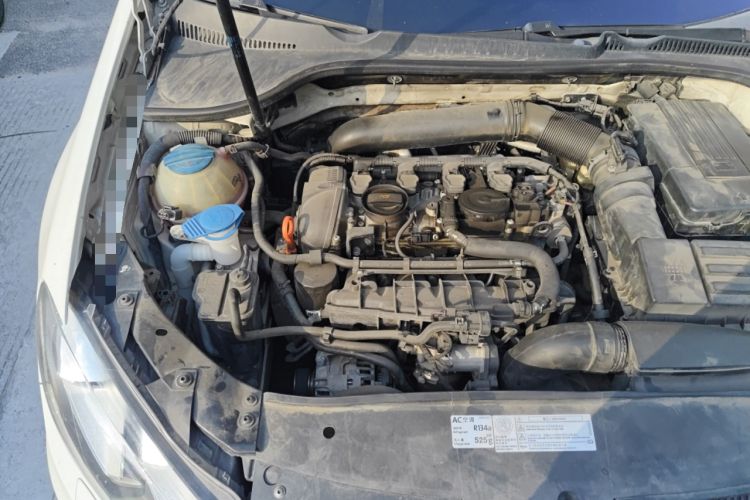 Used Volkswagen Golf GTI 2012 2.0 TSI GTI Engine Bay Right