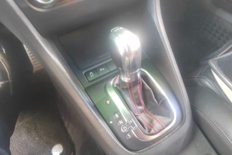 Used Volkswagen Golf GTI 2012 2.0 TSI GTI Gear Lever
