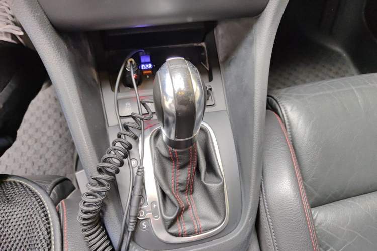 Used Volkswagen Golf GTI 2012 2.0 TSI GTI Gear Lever