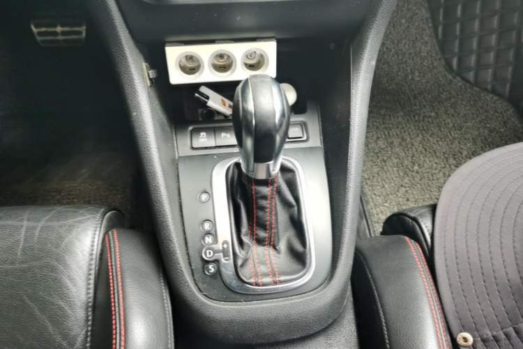 Used Volkswagen Golf GTI 2012 2.0 TSI GTI Gear Lever