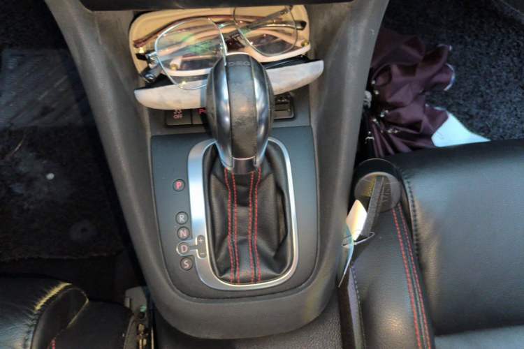Used Volkswagen Golf GTI 2012 2.0 TSI GTI Gear Lever