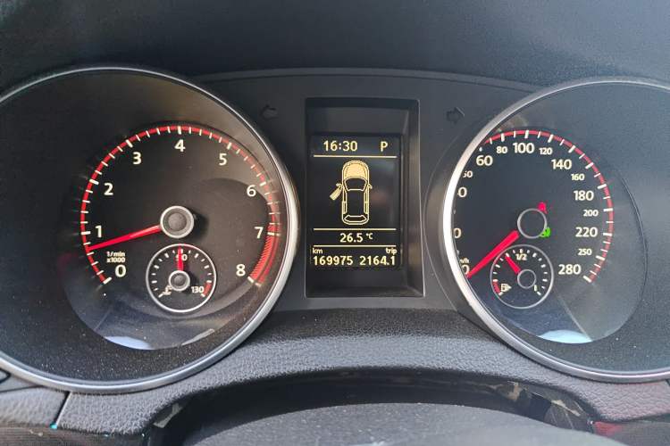 Used Volkswagen Golf GTI 2012 2.0 TSI GTI Instrument Cluster