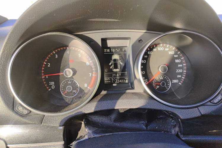 Used Volkswagen Golf GTI 2012 2.0 TSI GTI Instrument Cluster