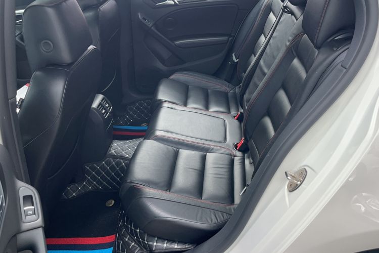 Used Volkswagen Golf GTI 2012 2.0 TSI GTI Interior 1