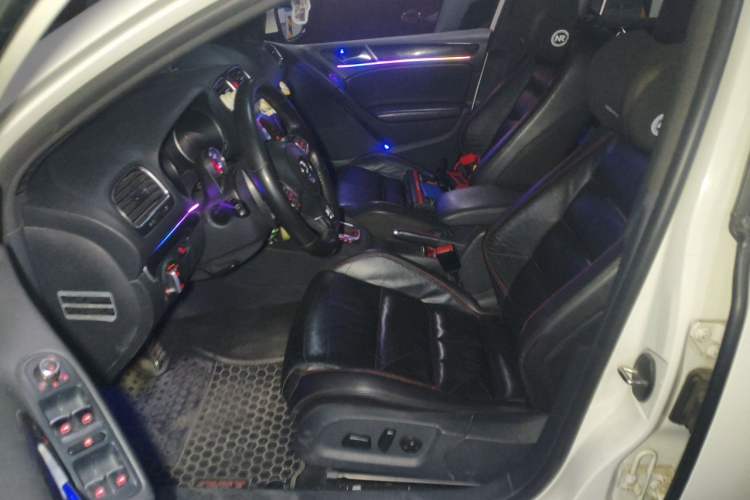 Used Volkswagen Golf GTI 2012 2.0 TSI GTI Left Front Seat