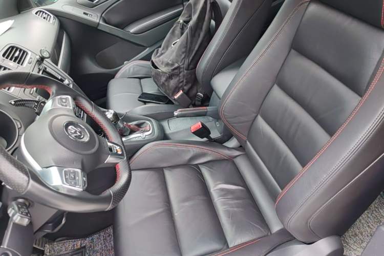 Used Volkswagen Golf GTI 2012 2.0 TSI GTI Left Front Seat